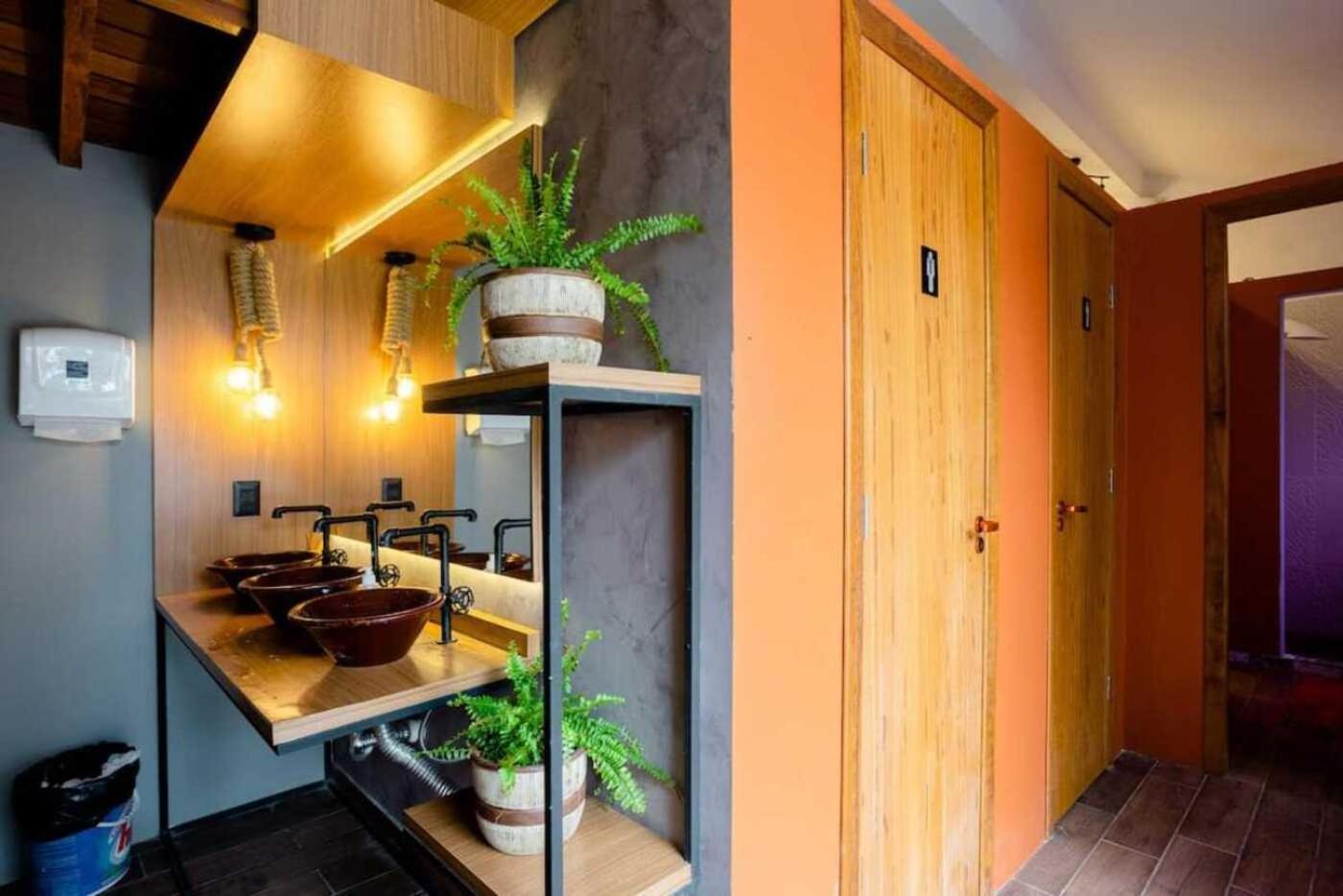 Nomades Vibe Da Ilha - Adventure Hostels & Coworking Florianópolis 외부 사진