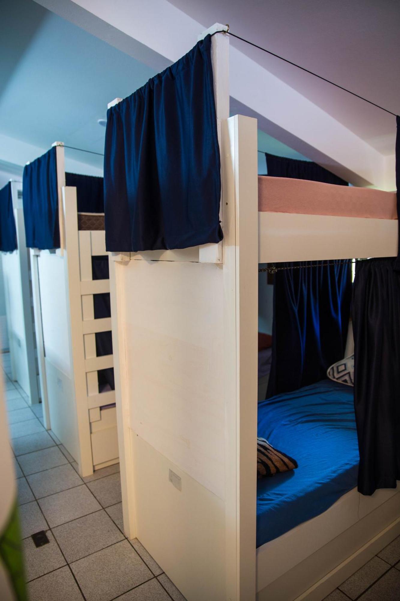 Nomades Vibe Da Ilha - Adventure Hostels & Coworking Florianópolis 외부 사진